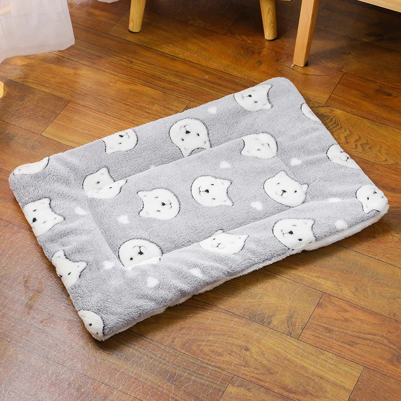 Flannel Pet Mat Dog Bed Cat Bed Thicken Sleeping Mat Dog Blanket